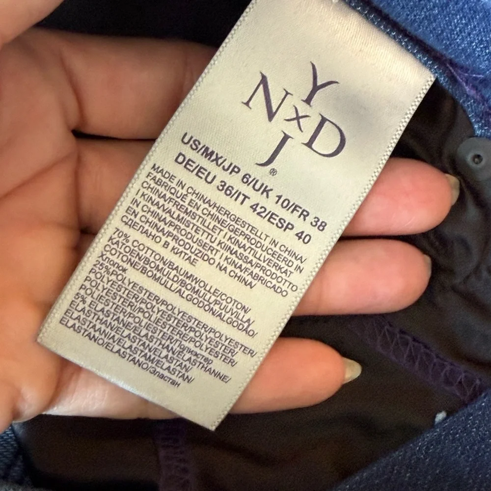 NYDJ Black Skinny Jeans - Picture 10 of 14